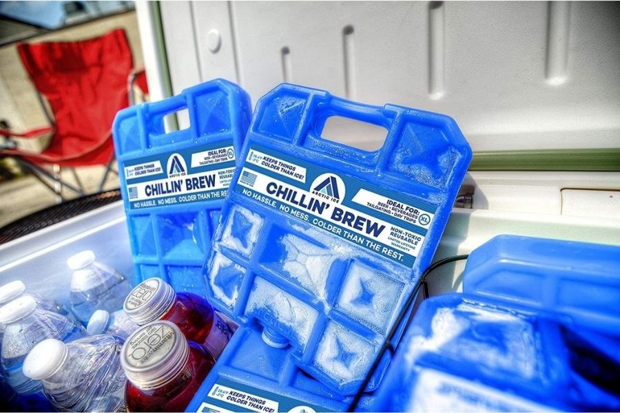 Best Ice Packs For Coolers While Camping
